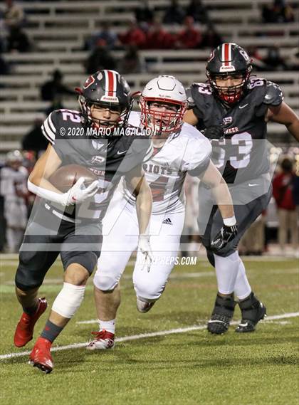 Thumbnail 2 in Pioneer vs East View (UIL 5A D2 Regional Playoff) photogallery.