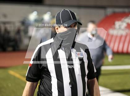 Thumbnail 2 in Pioneer vs East View (UIL 5A D2 Regional Playoff) photogallery.