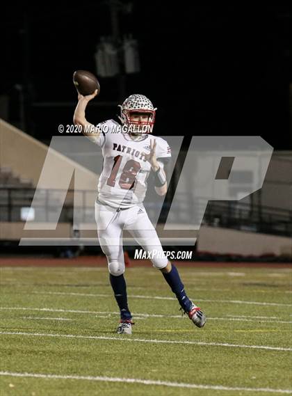 Thumbnail 2 in Pioneer vs East View (UIL 5A D2 Regional Playoff) photogallery.