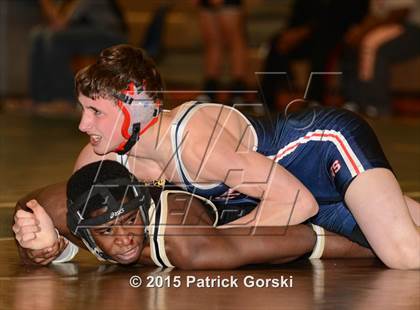 Thumbnail 3 in Saint Viator vs. Marian Catholic photogallery.