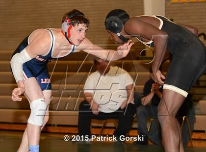 Thumbnail 3 in Saint Viator vs. Marian Catholic photogallery.