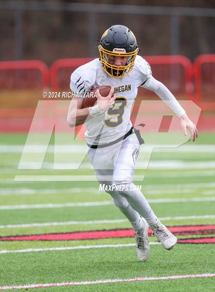 Thumbnail 1 in Pelham vs. Souhegan (NHIAA D2 Final) photogallery.