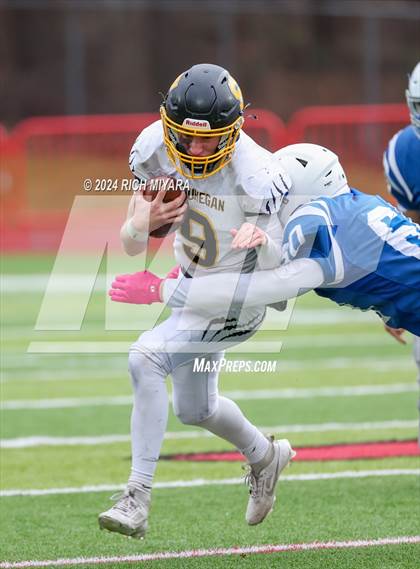 Thumbnail 1 in Pelham vs. Souhegan (NHIAA D2 Final) photogallery.