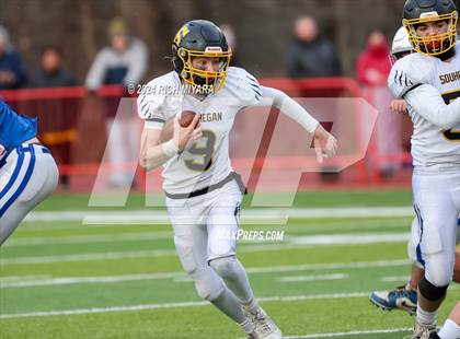Thumbnail 3 in Pelham vs. Souhegan (NHIAA D2 Final) photogallery.