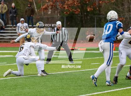 Thumbnail 3 in Pelham vs. Souhegan (NHIAA D2 Final) photogallery.