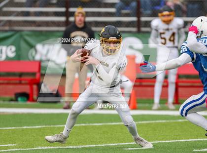 Thumbnail 3 in Pelham vs. Souhegan (NHIAA D2 Final) photogallery.