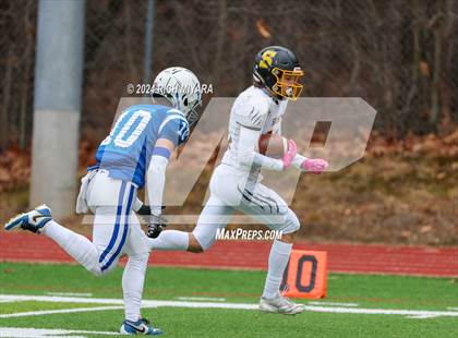 Thumbnail 1 in Pelham vs. Souhegan (NHIAA D2 Final) photogallery.