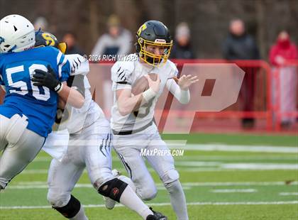 Thumbnail 2 in Pelham vs. Souhegan (NHIAA D2 Final) photogallery.