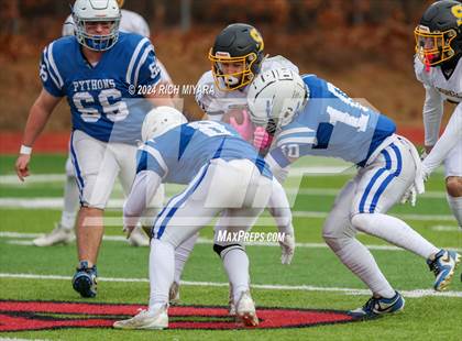 Thumbnail 3 in Pelham vs. Souhegan (NHIAA D2 Final) photogallery.