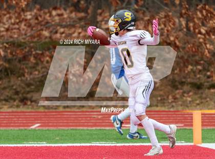 Thumbnail 1 in Pelham vs. Souhegan (NHIAA D2 Final) photogallery.
