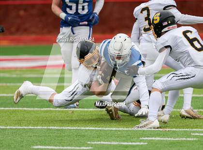 Thumbnail 1 in Pelham vs. Souhegan (NHIAA D2 Final) photogallery.