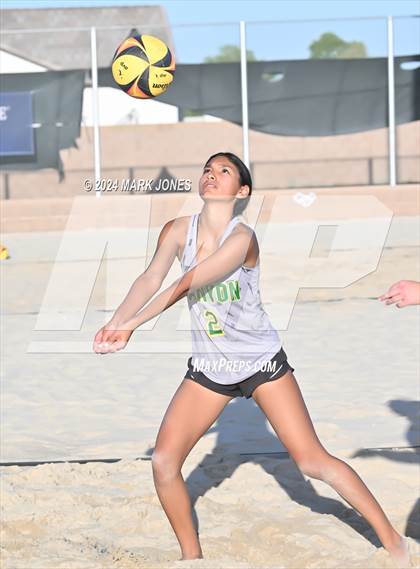 Thumbnail 2 in Canyon del Oro vs. Saguaro (AIA DII Pairs Semifinal) photogallery.