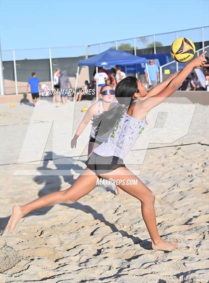 Thumbnail 1 in Canyon del Oro vs. Saguaro (AIA DII Pairs Semifinal) photogallery.