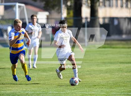 Thumbnail 1 in Klein vs Nederland (Klein Showcase) photogallery.