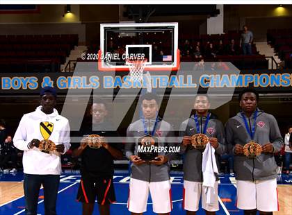 Thumbnail 3 in Tuckahoe vs. Hamilton (Section 1 Class C Final) photogallery.