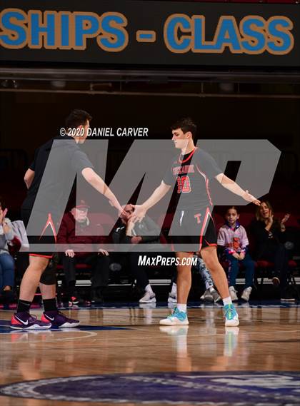 Thumbnail 2 in Tuckahoe vs. Hamilton (Section 1 Class C Final) photogallery.