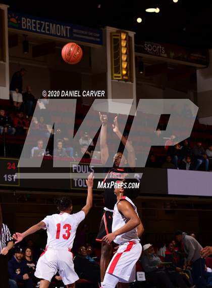 Thumbnail 2 in Tuckahoe vs. Hamilton (Section 1 Class C Final) photogallery.