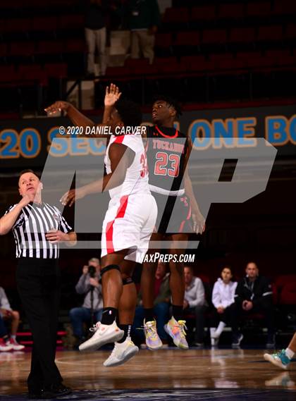 Thumbnail 2 in Tuckahoe vs. Hamilton (Section 1 Class C Final) photogallery.