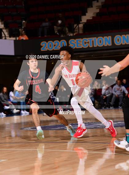 Thumbnail 2 in Tuckahoe vs. Hamilton (Section 1 Class C Final) photogallery.