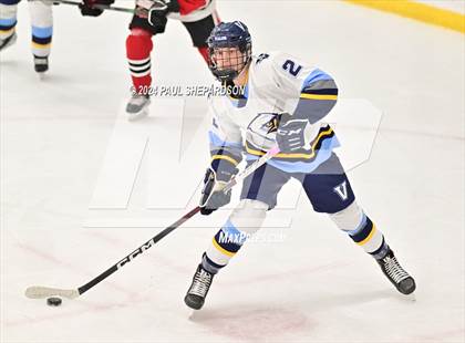 Thumbnail 1 in Valor Christian vs. Denver East - CHSAA 5A Quarterfinals photogallery.