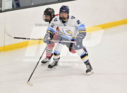 Thumbnail 2 in Valor Christian vs. Denver East - CHSAA 5A Quarterfinals photogallery.
