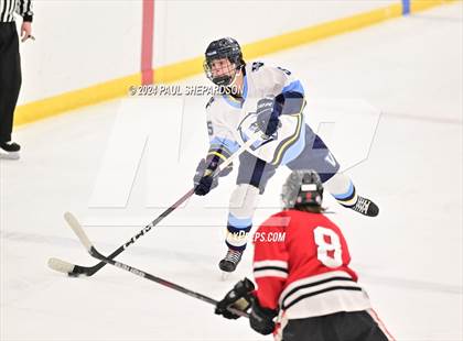 Thumbnail 3 in Valor Christian vs. Denver East - CHSAA 5A Quarterfinals photogallery.