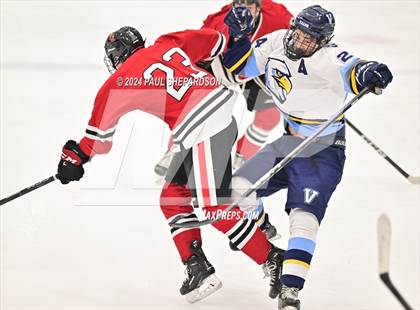 Thumbnail 3 in Valor Christian vs. Denver East - CHSAA 5A Quarterfinals photogallery.