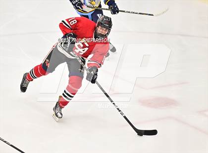 Thumbnail 3 in Valor Christian vs. Denver East - CHSAA 5A Quarterfinals photogallery.