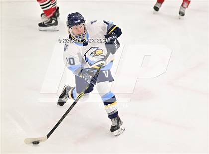 Thumbnail 3 in Valor Christian vs. Denver East - CHSAA 5A Quarterfinals photogallery.