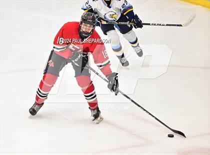 Thumbnail 2 in Valor Christian vs. Denver East - CHSAA 5A Quarterfinals photogallery.