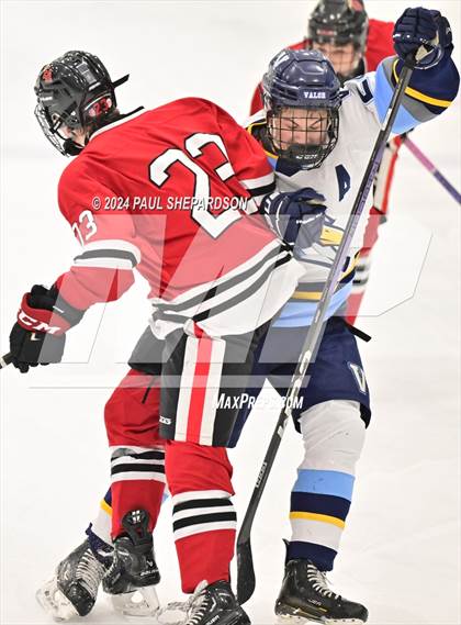 Thumbnail 2 in Valor Christian vs. Denver East - CHSAA 5A Quarterfinals photogallery.