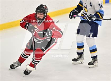 Thumbnail 1 in Valor Christian vs. Denver East - CHSAA 5A Quarterfinals photogallery.