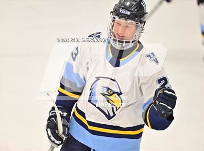 Thumbnail 3 in Valor Christian vs. Denver East - CHSAA 5A Quarterfinals photogallery.