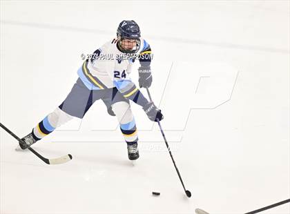 Thumbnail 1 in Valor Christian vs. Denver East - CHSAA 5A Quarterfinals photogallery.