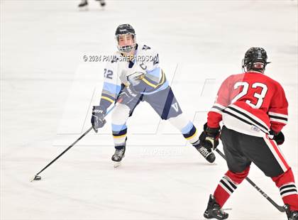Thumbnail 3 in Valor Christian vs. Denver East - CHSAA 5A Quarterfinals photogallery.
