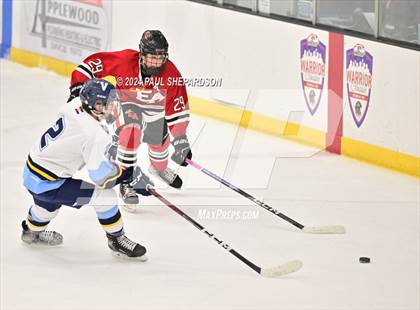 Thumbnail 3 in Valor Christian vs. Denver East - CHSAA 5A Quarterfinals photogallery.