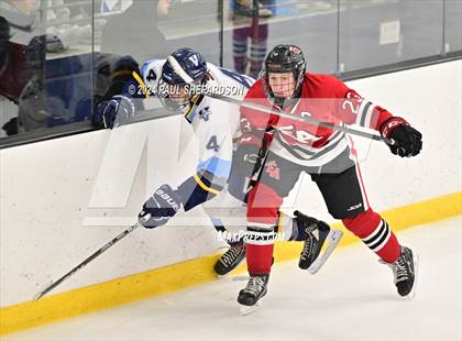 Thumbnail 3 in Valor Christian vs. Denver East - CHSAA 5A Quarterfinals photogallery.