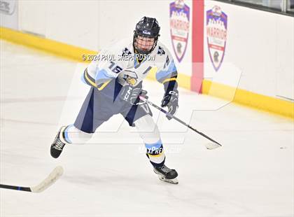 Thumbnail 2 in Valor Christian vs. Denver East - CHSAA 5A Quarterfinals photogallery.