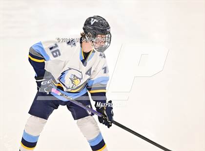 Thumbnail 2 in Valor Christian vs. Denver East - CHSAA 5A Quarterfinals photogallery.