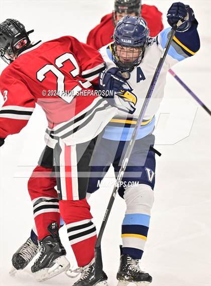 Thumbnail 3 in Valor Christian vs. Denver East - CHSAA 5A Quarterfinals photogallery.