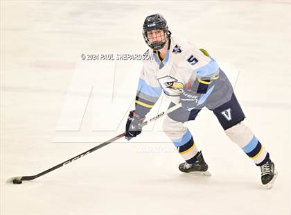 Thumbnail 3 in Valor Christian vs. Denver East - CHSAA 5A Quarterfinals photogallery.