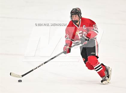 Thumbnail 2 in Valor Christian vs. Denver East - CHSAA 5A Quarterfinals photogallery.