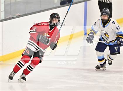 Thumbnail 2 in Valor Christian vs. Denver East - CHSAA 5A Quarterfinals photogallery.