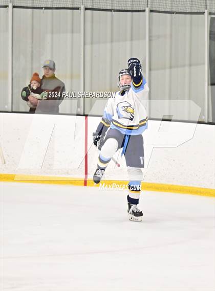 Thumbnail 2 in Valor Christian vs. Denver East - CHSAA 5A Quarterfinals photogallery.