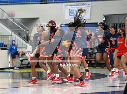 Thumbnail 1 in Jacksonville vs. Marion (AAA 5A State Playoffs) photogallery.