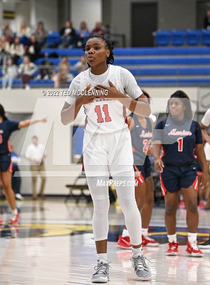 Thumbnail 2 in Jacksonville vs. Marion (AAA 5A State Playoffs) photogallery.