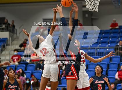 Thumbnail 1 in Jacksonville vs. Marion (AAA 5A State Playoffs) photogallery.