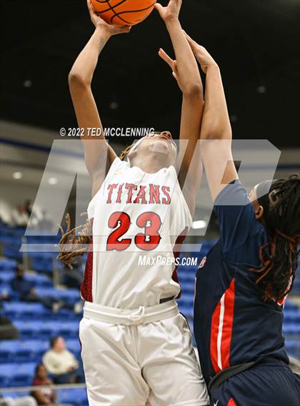 Thumbnail 1 in Jacksonville vs. Marion (AAA 5A State Playoffs) photogallery.