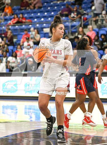 Thumbnail 2 in Jacksonville vs. Marion (AAA 5A State Playoffs) photogallery.