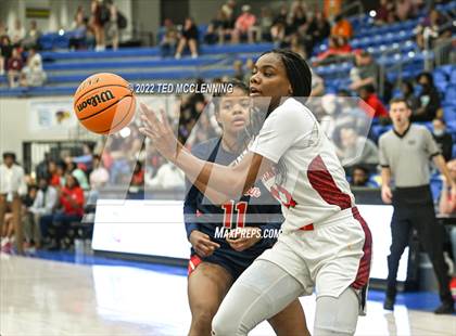 Thumbnail 2 in Jacksonville vs. Marion (AAA 5A State Playoffs) photogallery.